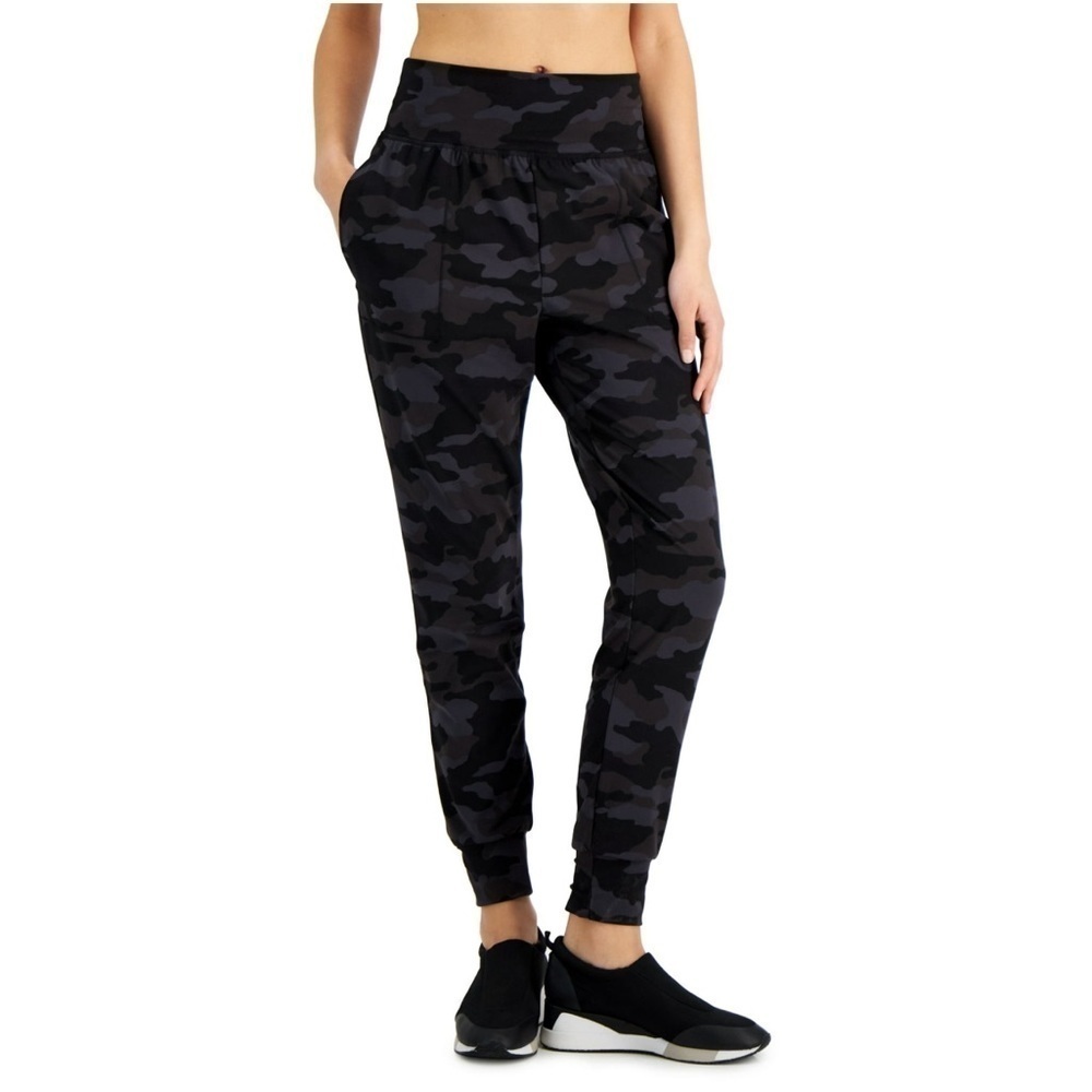 ID Ideology Women's Relaxed Camo Print Joggers Black Size Large